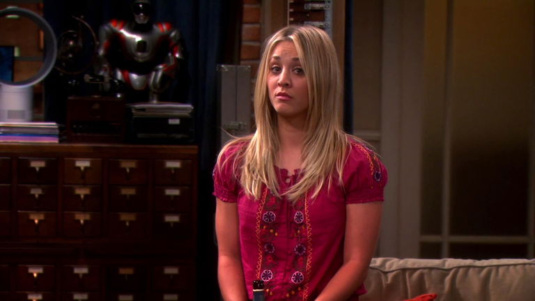 The Big Bang Theory: Kaley Cuoco sigue alimentando la controversia con una foto de sus pechos