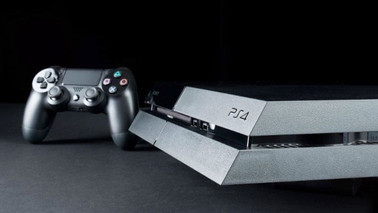 Un joven es acusado por querer vender una PlayStation 4 robada