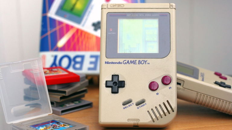 Un programa intenta rendir homenaje a los 30 años de Game Boy y se equivocan de consola