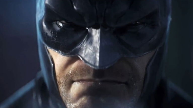 Esculpe su propia figura de Batman y es mucho más realista que las oficiales