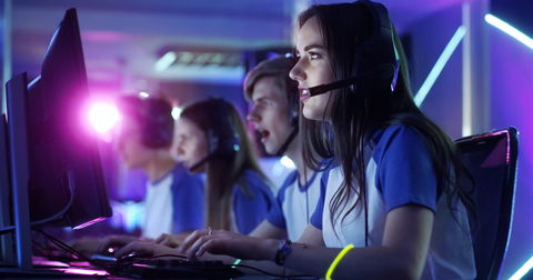 Expertos afirman que los esports pueden ser una burbuja a punto de reventar