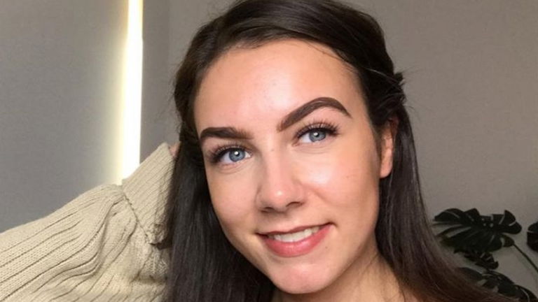 Esta streamer de Twitch contesta de forma brillante a los comentarios obscenos