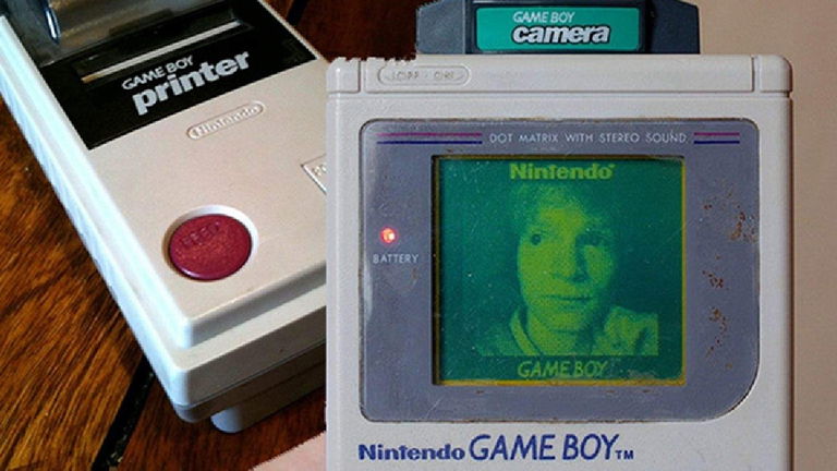 Hacerse un selfie con una Game Boy en 1998: recordando a la Game Boy Camera