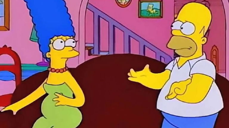 Imagina cómo sería el hijo de Marge y Carl en Los Simpson y se lo tatúa