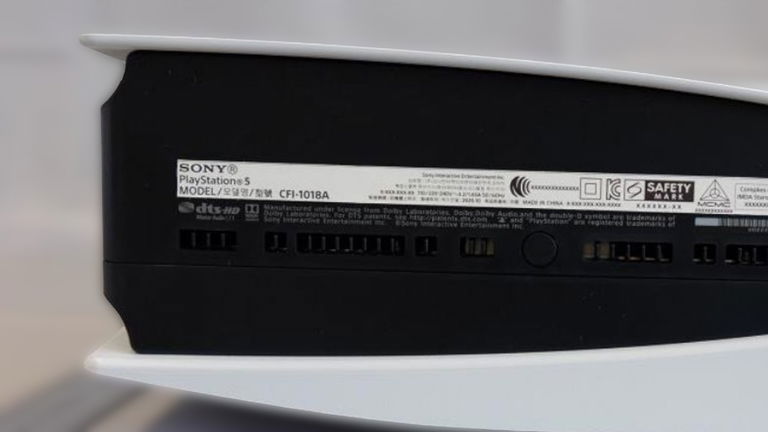 PS5 muestra su tamaño en estas imágenes comparativas