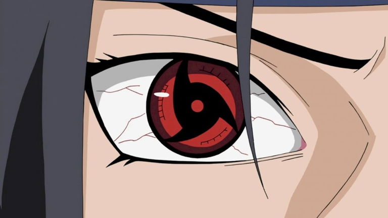 Este brutal tatuaje de Itachi de Naruto es lo mejor que vas a ver hoy