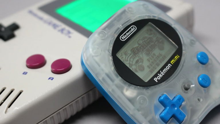 Nintendo podría traer de vuelta Pokémon Mini para el 25 aniversario de la franquicia