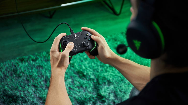Razer Wolverine V2 Chroma: características y precio de un mando diseñado para Xbox Series X|S