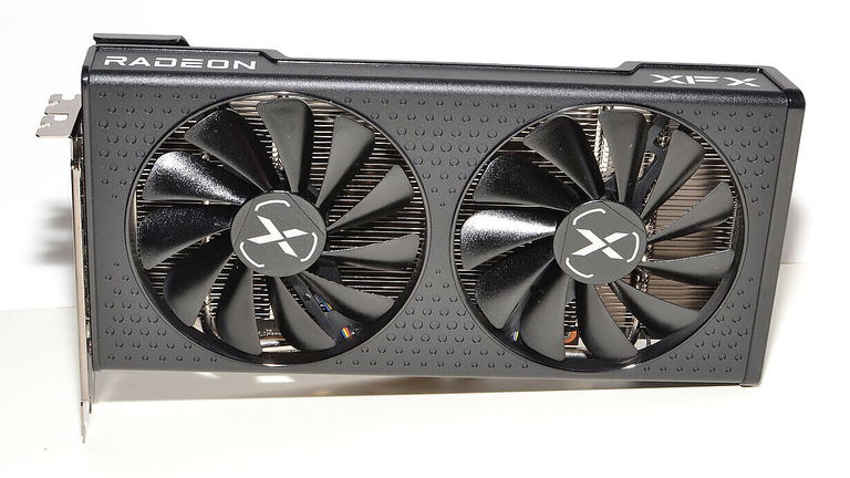 Renueva la tarjeta gráfica de tu PC con esta AMD Radeon RX 6600 XT que tiene un descuento que quita el hipo