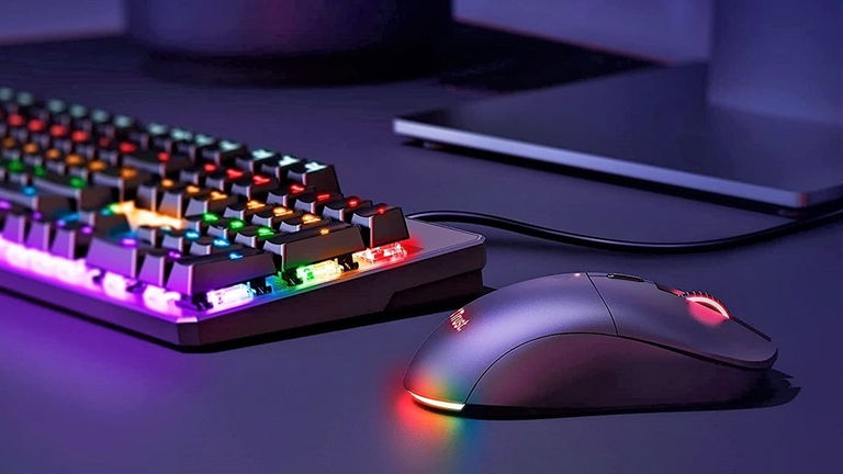 Trust GXT 980 Redex, test : une souris gamer d'entrée de gamme qui tient tête aux souris milieu de gamme