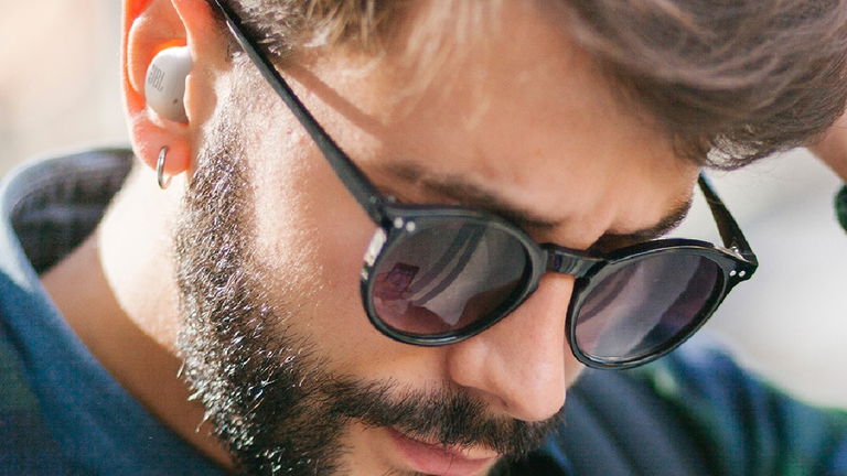 Bajón brutal de precio: estos auriculares inalámbricos con cancelación de ruido están al mínimo