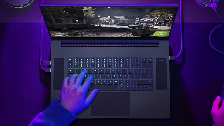 Nvidia RTX 3060 y SSD de 1 TB: este portátil Razer tiene un descuento de 1000 euros ahora mismo