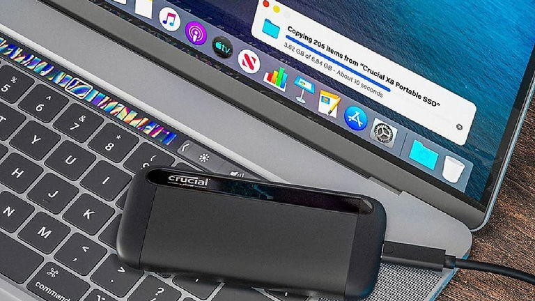 Compacto y muy rápido: este SSD externo Crucial está en oferta y tiene un precio imbatible