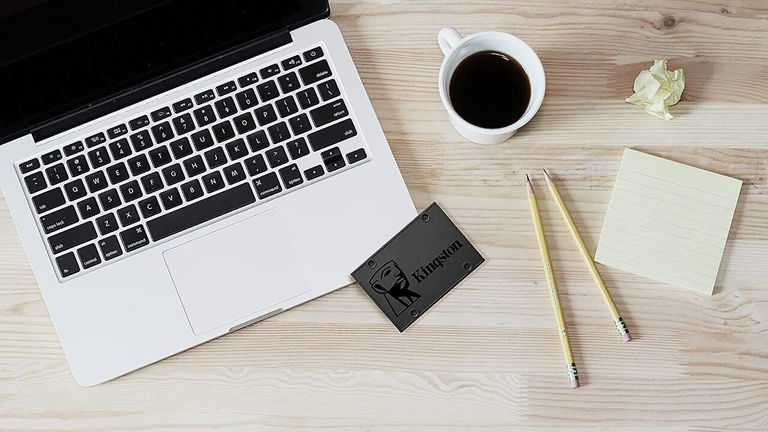 Rápido y barato: este SSD Kingston vuelve a rozar su precio mínimo histórico y cuesta poco más de 30 euros