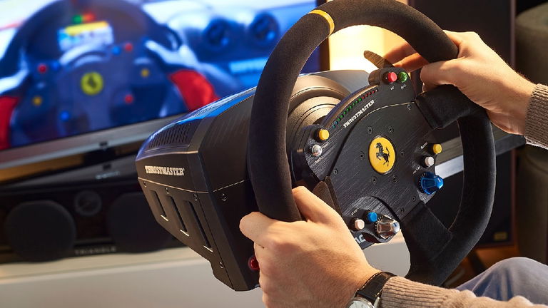 El volante de Ferrari más profesional para jugar está rebajado casi 200 euros