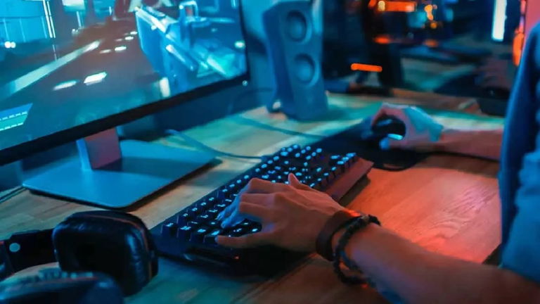 Cómo conectar un teclado y un ratón a PS4 y PS5