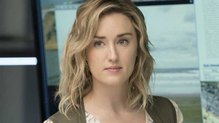 Ashley Johnson, la actriz de Ellie en The Last of Us, revela la dura relación que tuvo con su ex novio