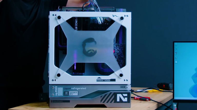 Ibai Llanos muestra su nuevo PC: una auténtica bestia de más de 20.000 euros