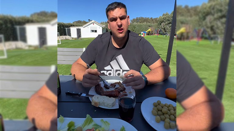 Patica desvela como pediría salir a una chica y no puede ser más típico de él