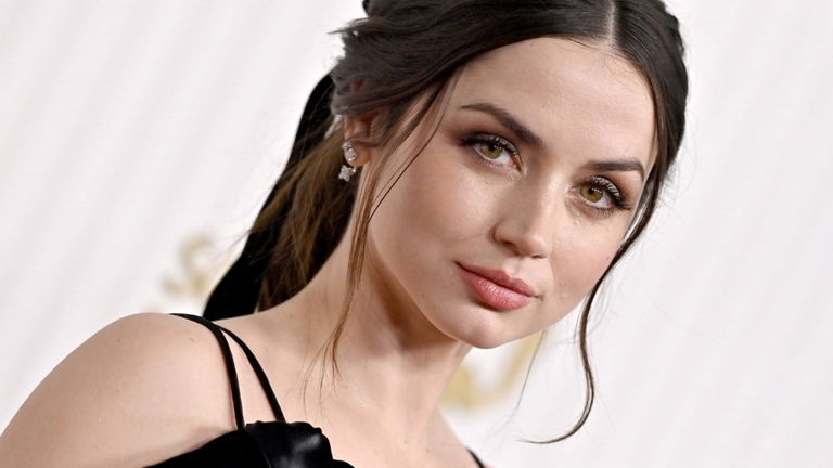 Ana de Armas luce espectacular como Lara Croft gracias a estas imágenes