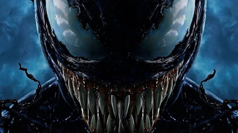 Este artista crea una PlayStation 5 única gracias a un increíble diseño de Venom