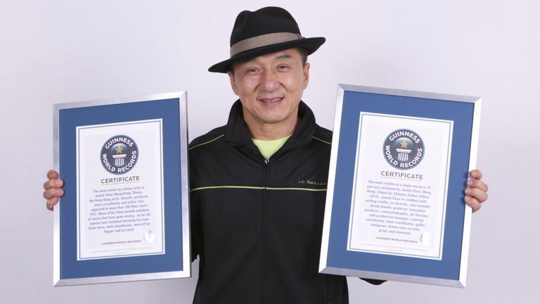 ¿Qué dos Récords Guinness tiene Jackie Chan?