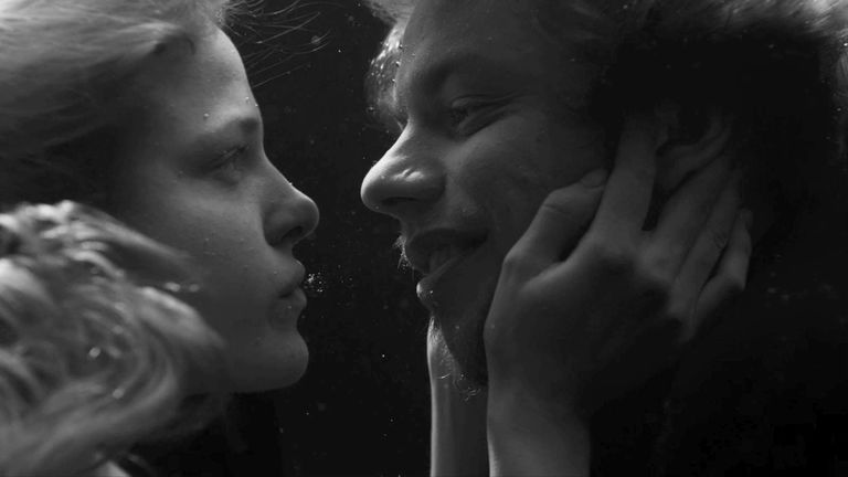 Con una atmósfera tensa y espeluznante, esta película de terror también romperá tu corazón