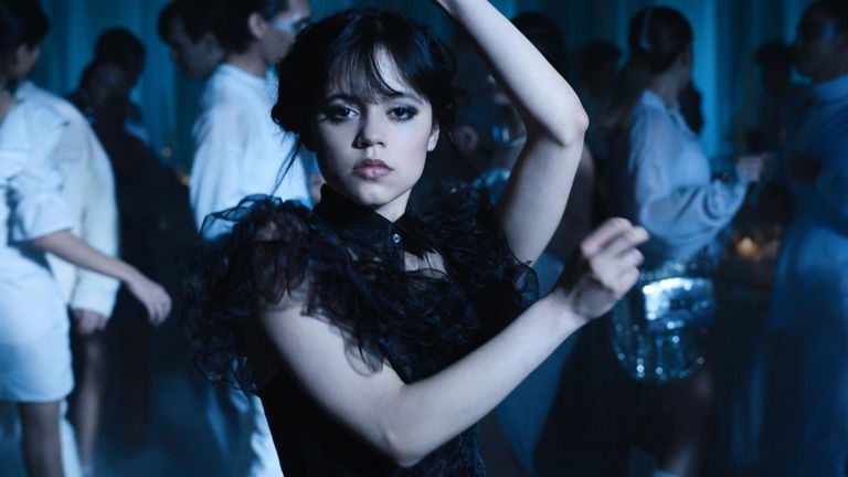 Jenna Ortega quiere que una conocida actriz de Stranger Things haga su aparición en Miércoles