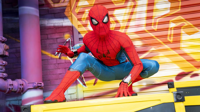 Spider-Man hace canon una atracción de Disney en el UCM