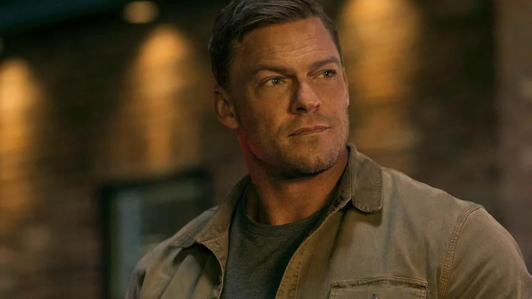 Alan Ritchson se aleja de Rack Reacher en un papel irreconocible para Motor City