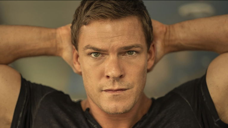 Alan Ritchson se pronuncia sobre interpretar a Batman tras el éxito de Reacher