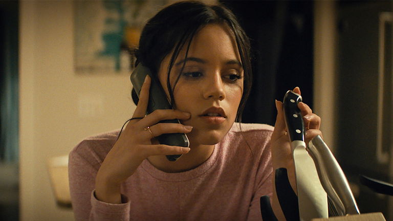 Este fue el primer papel de Jenna Ortega en el cine de terror (no es en Scream)