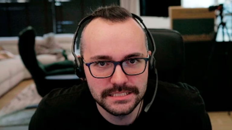 ElXokas carga duramente contra Team Cherry por la construcción de Hollow Knight: Silksong: "terrible, abominable"